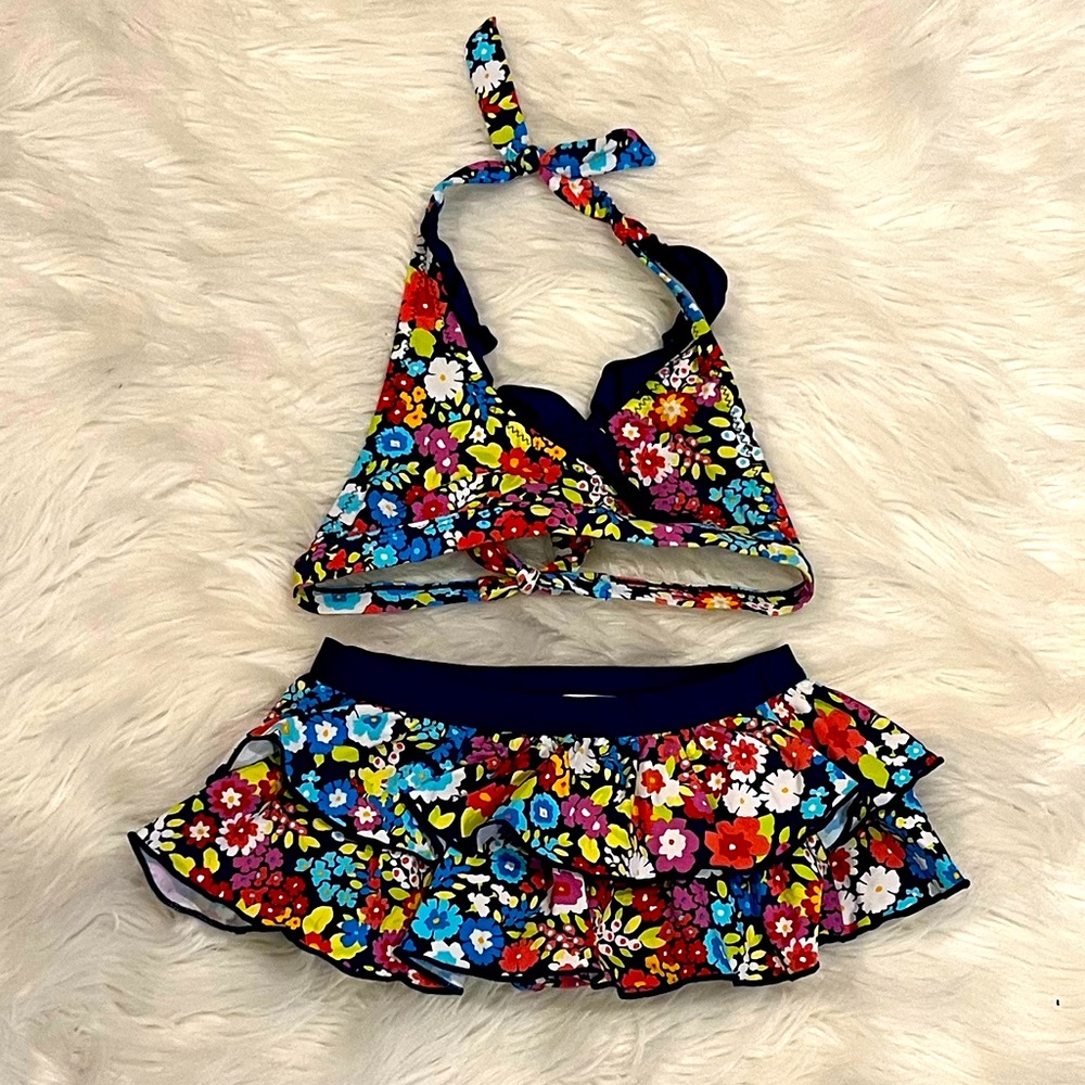 Garnet Hill kids swim 2 piece; size 5